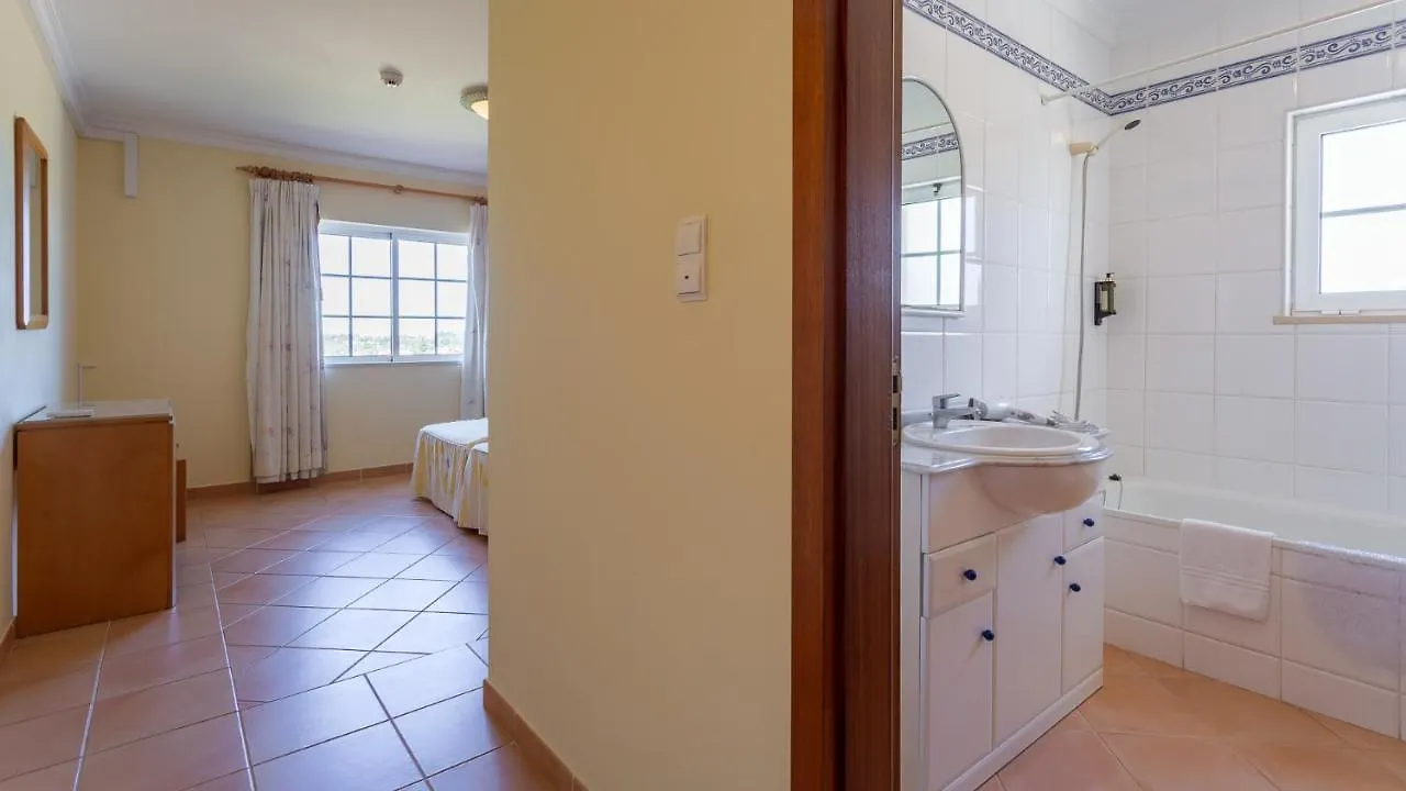 2Bdr Duplex W Ac & Pool In Portimao By Lovelystay Portugal
