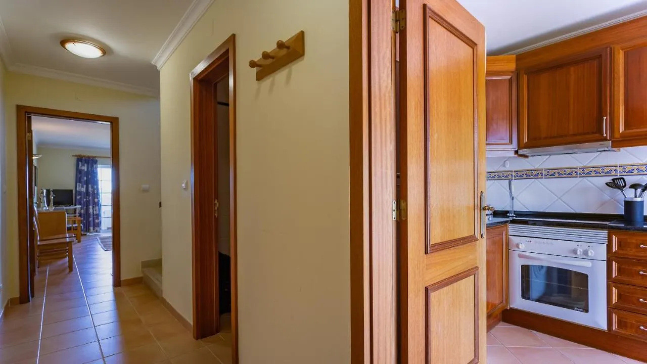 2Bdr Duplex W Ac & Pool In Portimao By Lovelystay 0*,