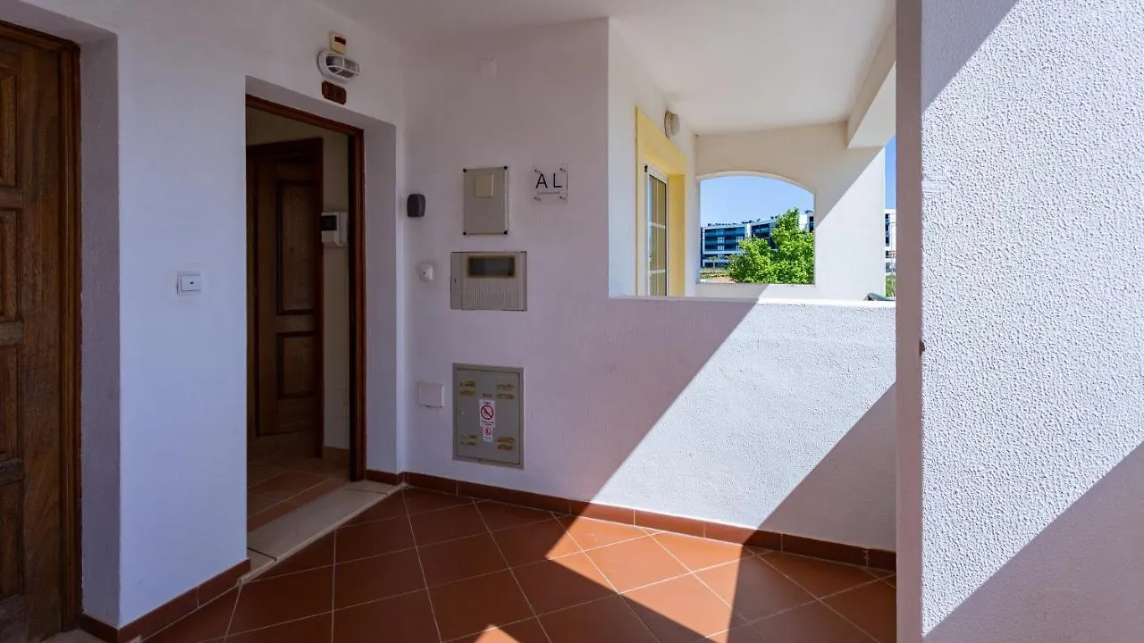 2Bdr Duplex W Ac & Pool In Portimao By Lovelystay 0*,