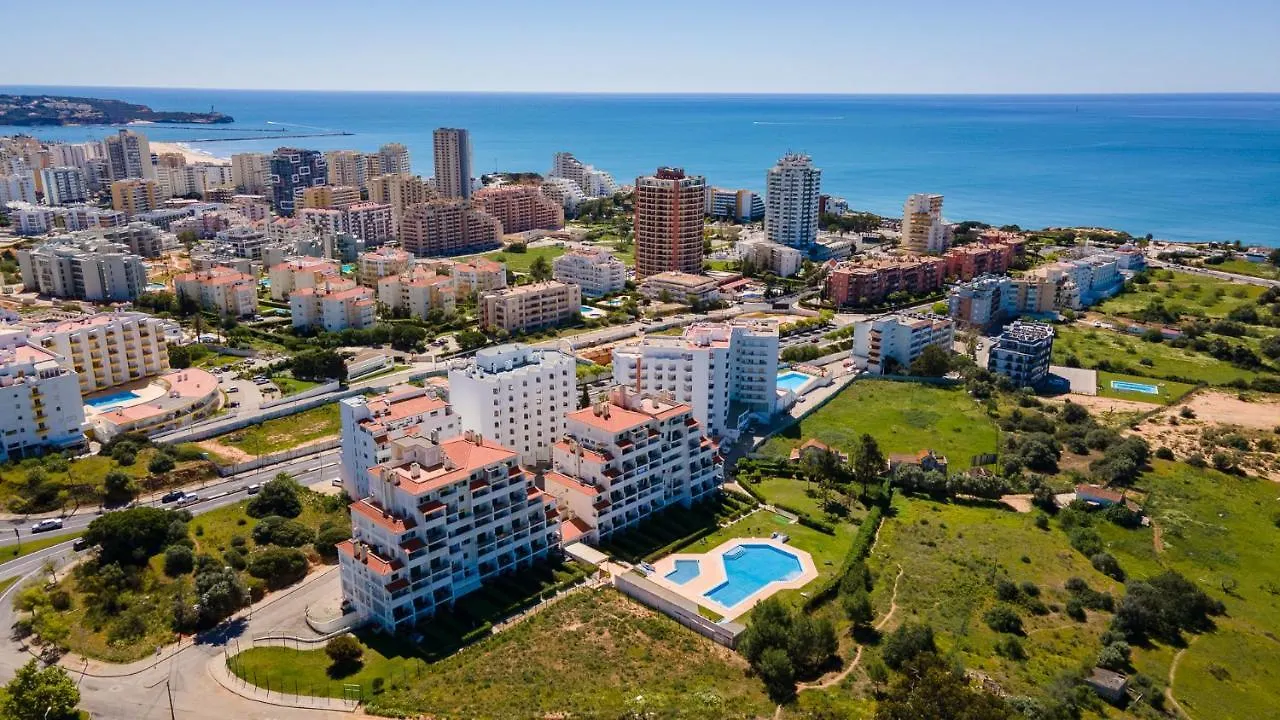 Apartment 2Bdr Duplex W Ac & Pool In Portimao By Lovelystay